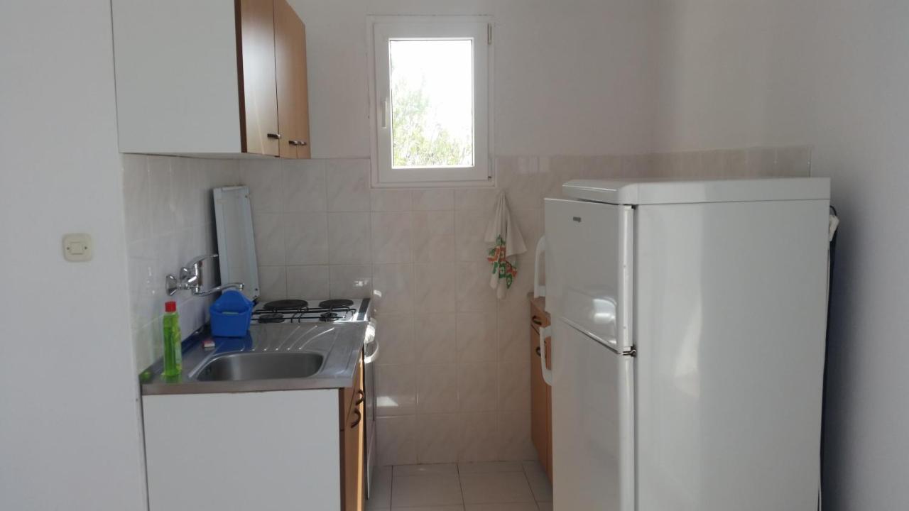 Apartments By The Sea Sveta Nedilja, Hvar - 11433 Sveta Nedelja  Extérieur photo