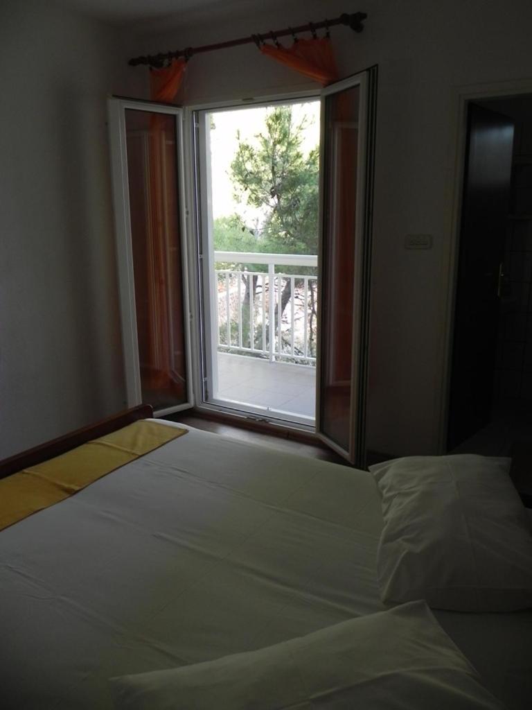 Apartments By The Sea Sveta Nedilja, Hvar - 11433 Sveta Nedelja  Chambre photo